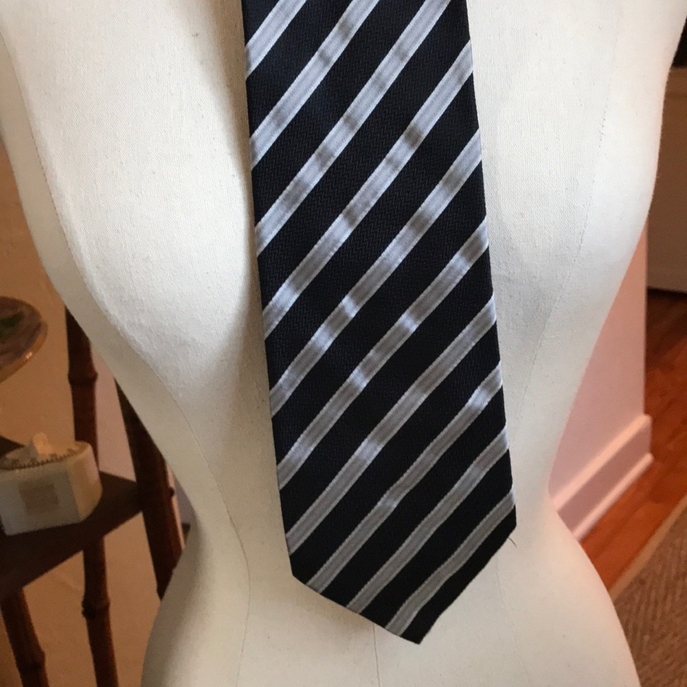 Brioni Silk tie